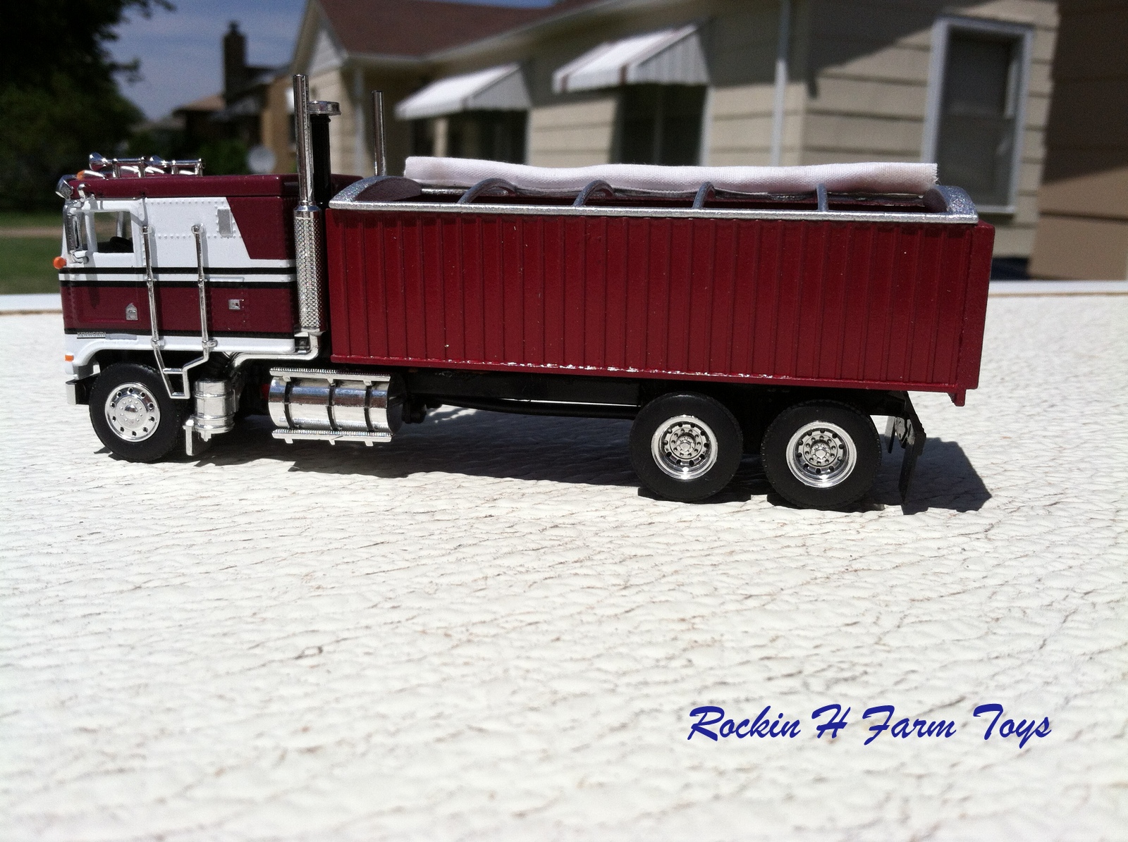 Kenworth K100 grain truck