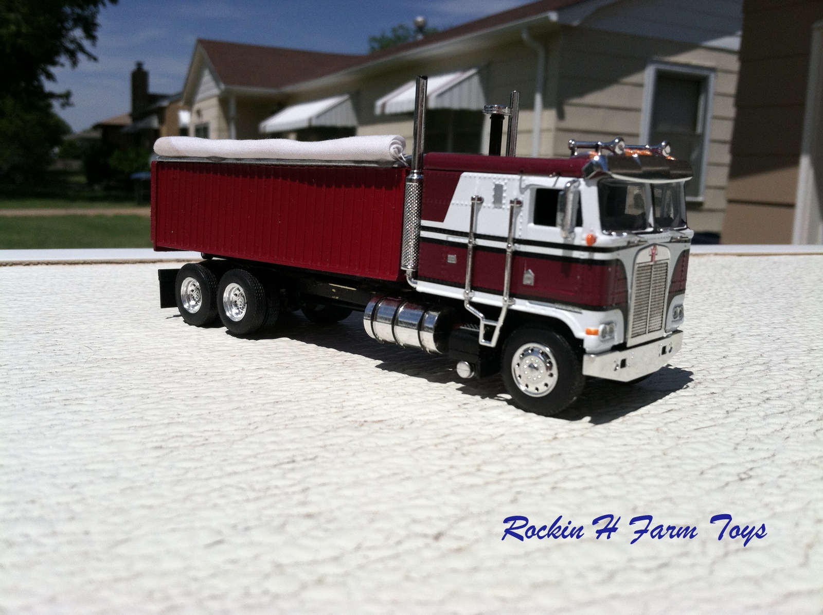 Kenworth K100 grain truck