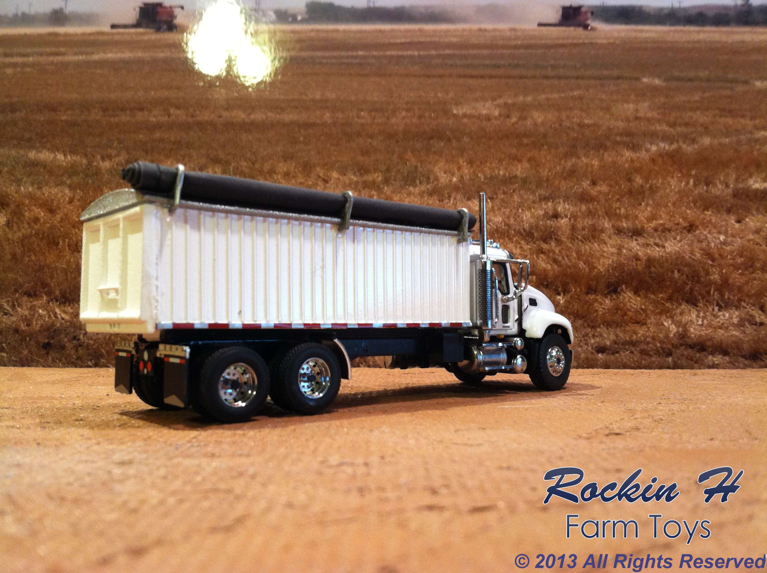 Mach Granite grain truck