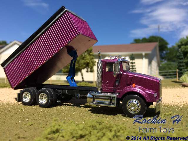 Kenworth T800 grain truck