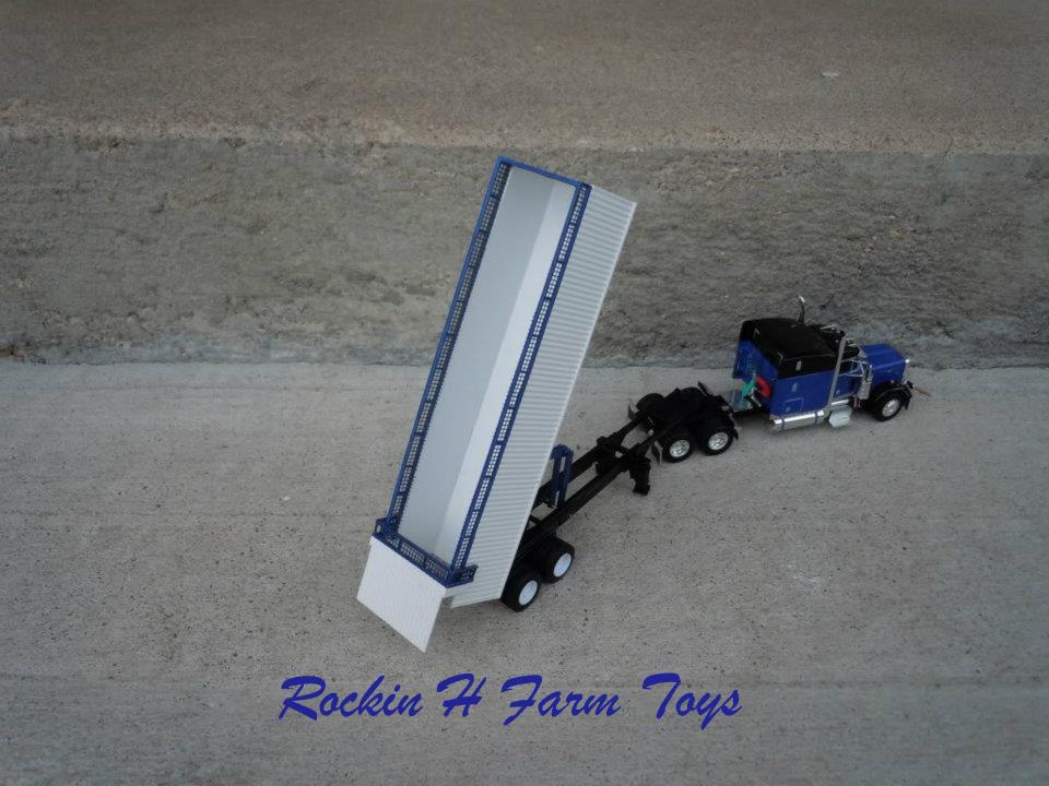 600928_391621967552100_471522731_n