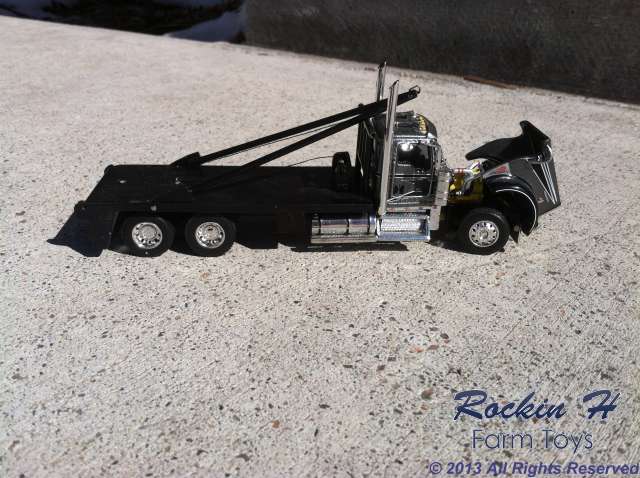 Kenworth W900L Gin Pole truck