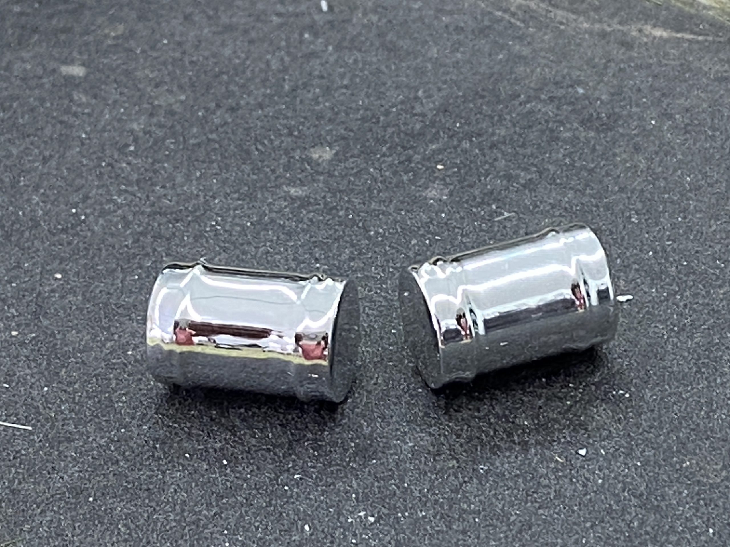90-Gallon Fuel Tank – Chrome or Paintable (1/64 Scale)