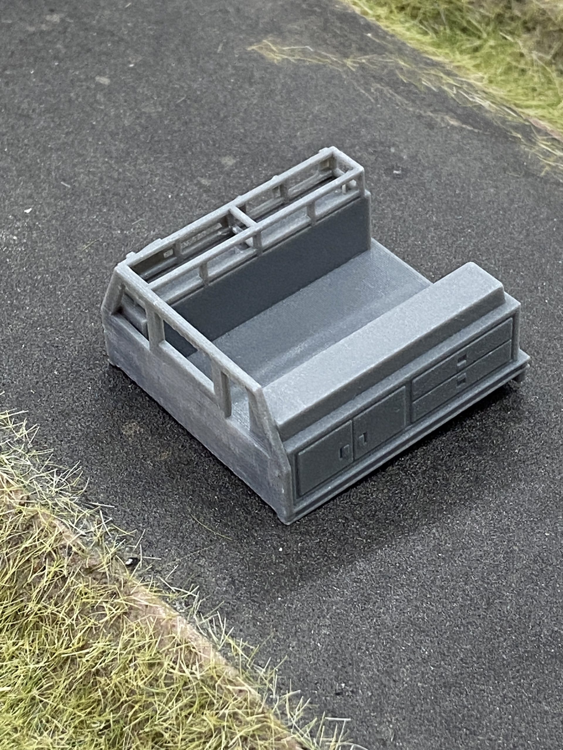 8' Wide Fire Pickup Bed - Image 2