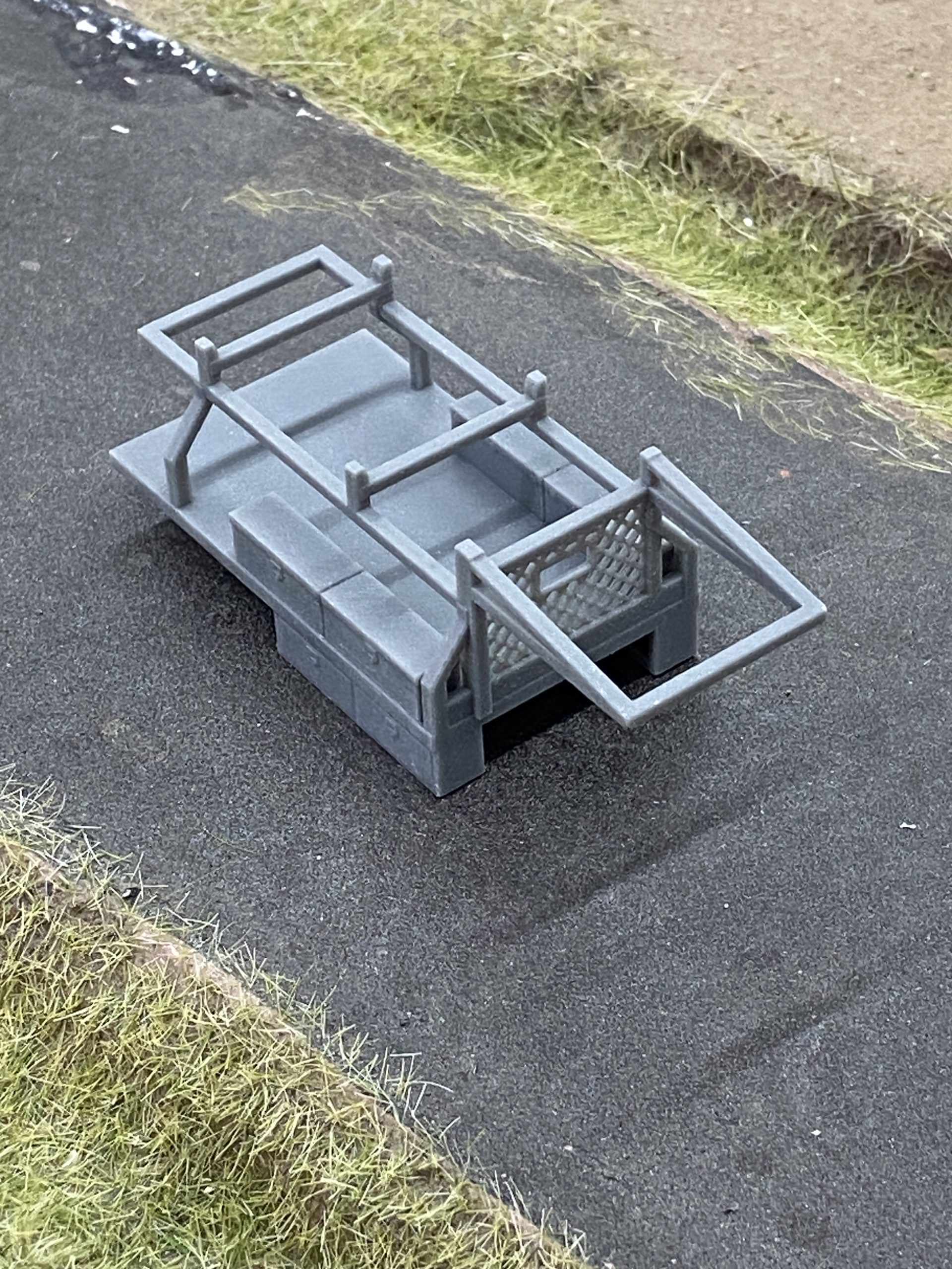 Service Bed 8 - with ladder rack version 1