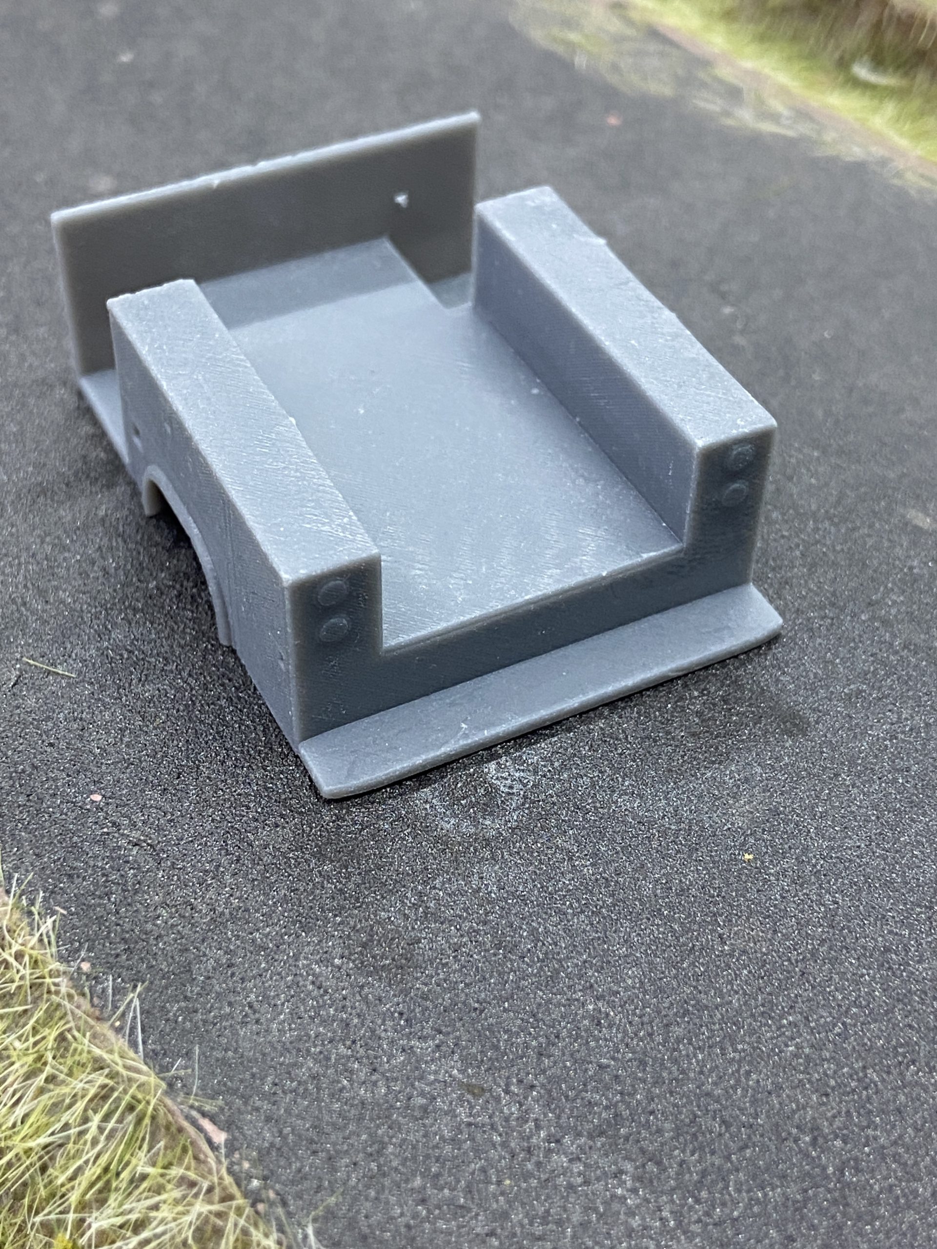 Service Bed 6 - Steps on driver and passenger side - Image 2