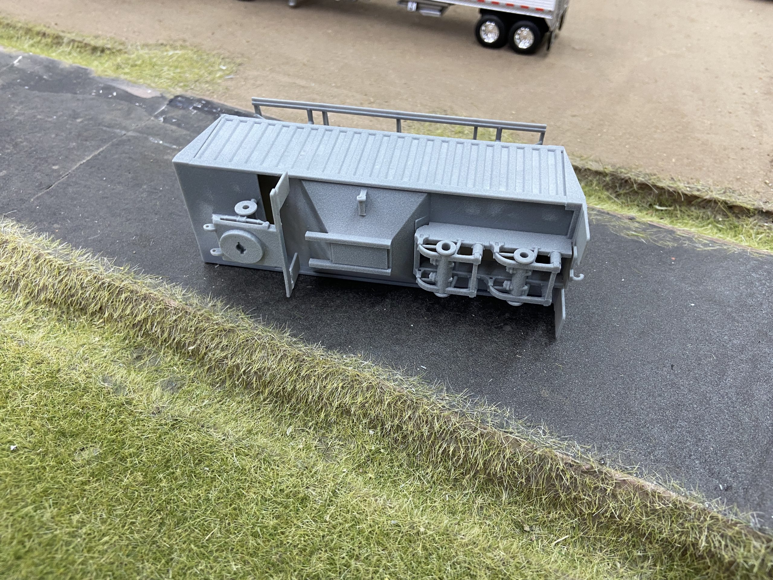 1/64 Scale 24' Jet 3 Axle Style Trailer – DIY Kit - Image 4
