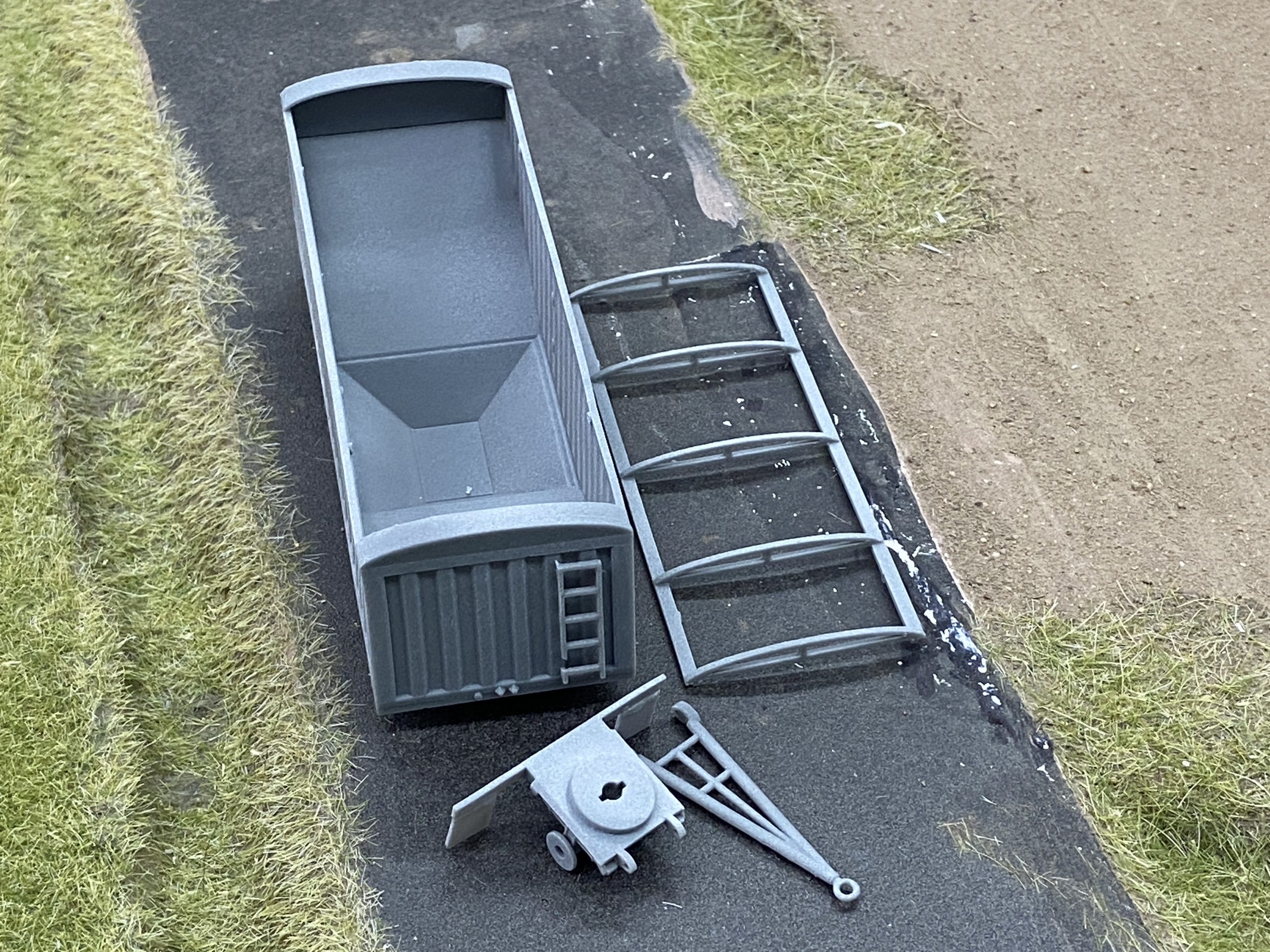 1/64 Scale 24' Jet 3 Axle Style Trailer – DIY Kit - Image 5