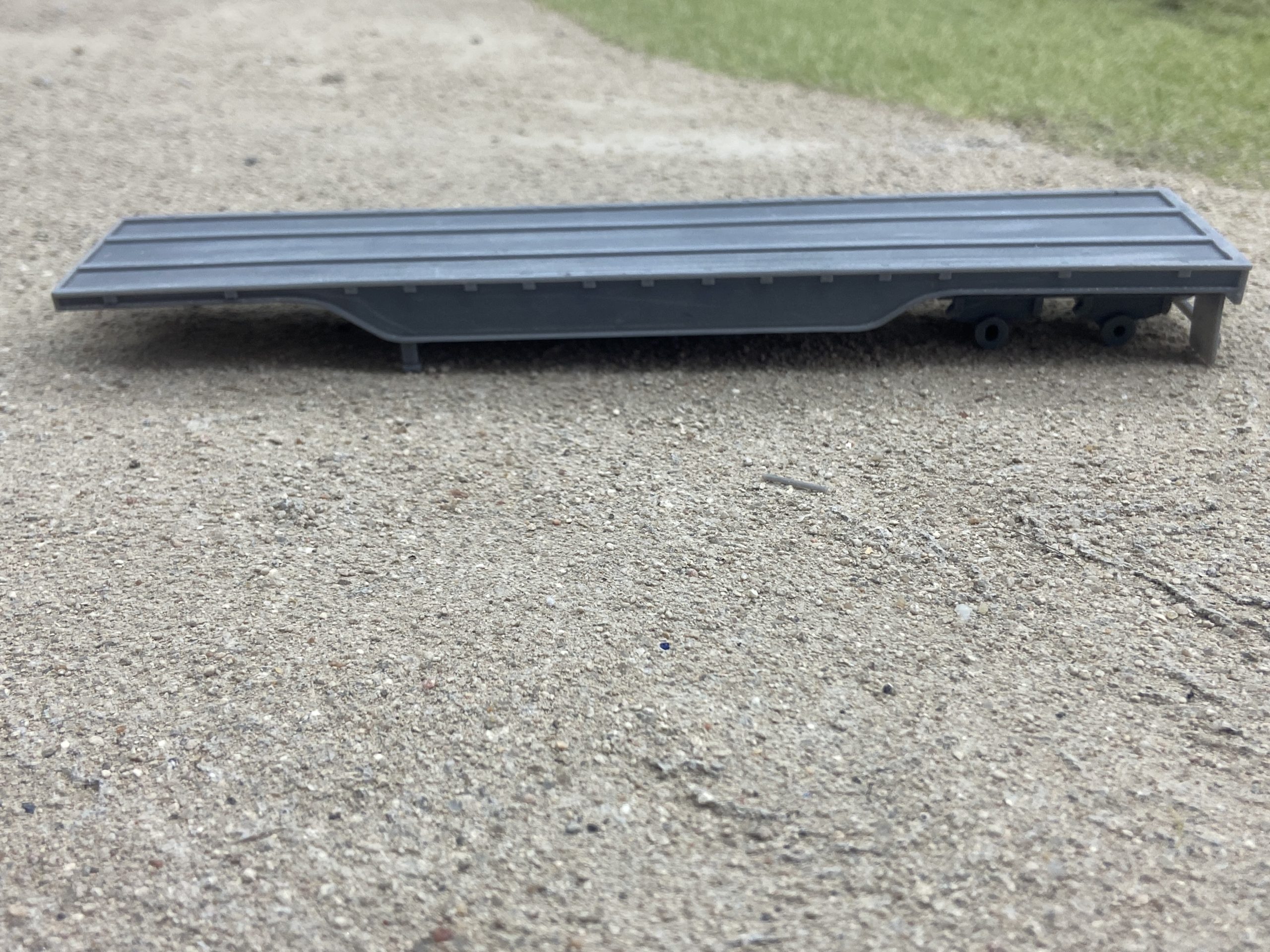 40' Outside Frame Flatbed - Old-School Style