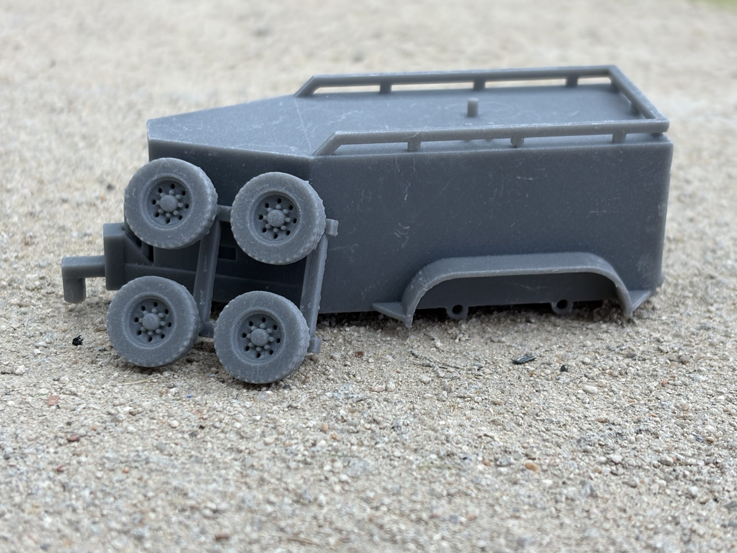 1/64 Scale Fuel Pro Fuel Trailers - Image 2