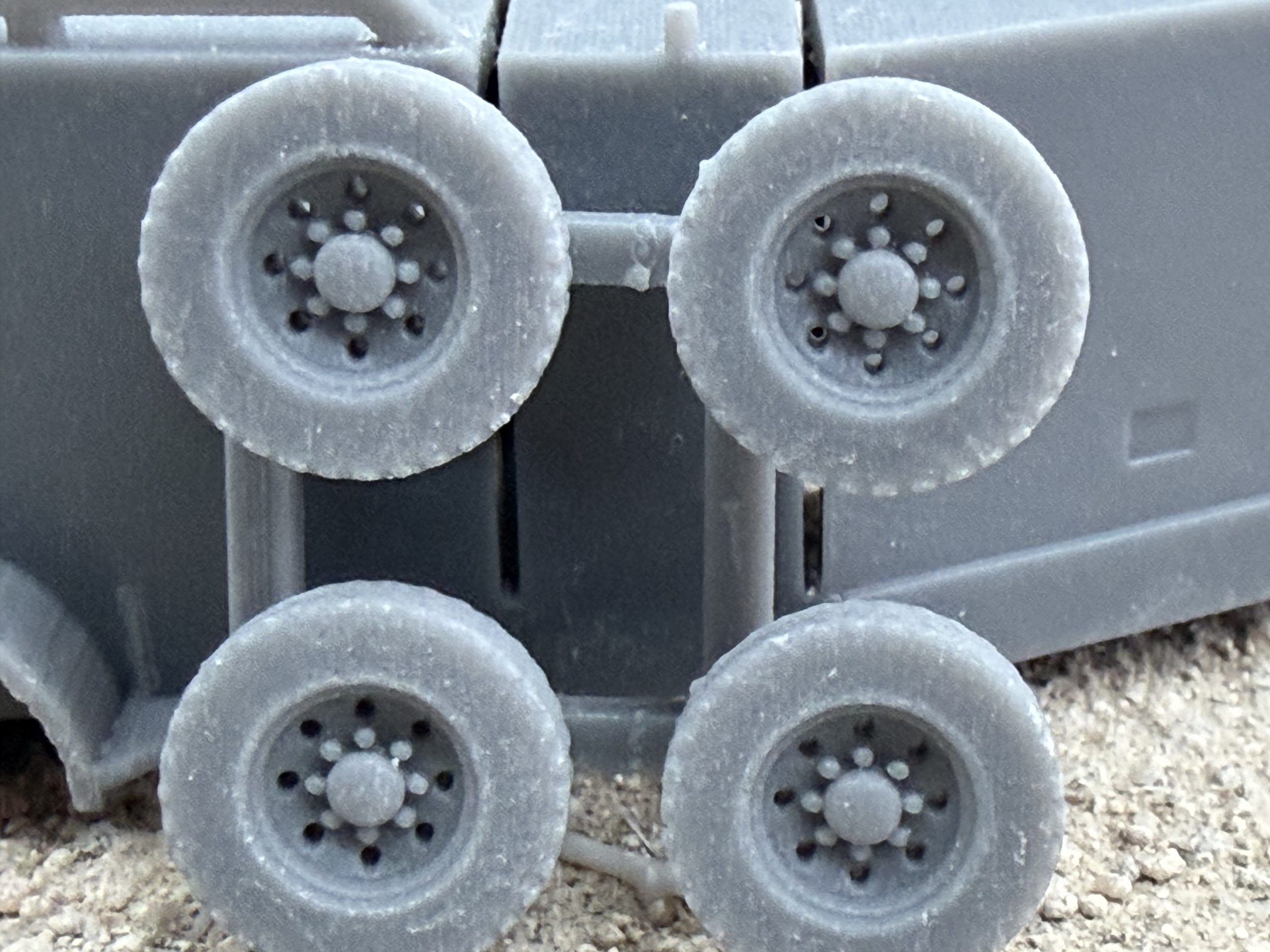 1/64 Scale Fuel Pro Fuel Trailers - Image 10