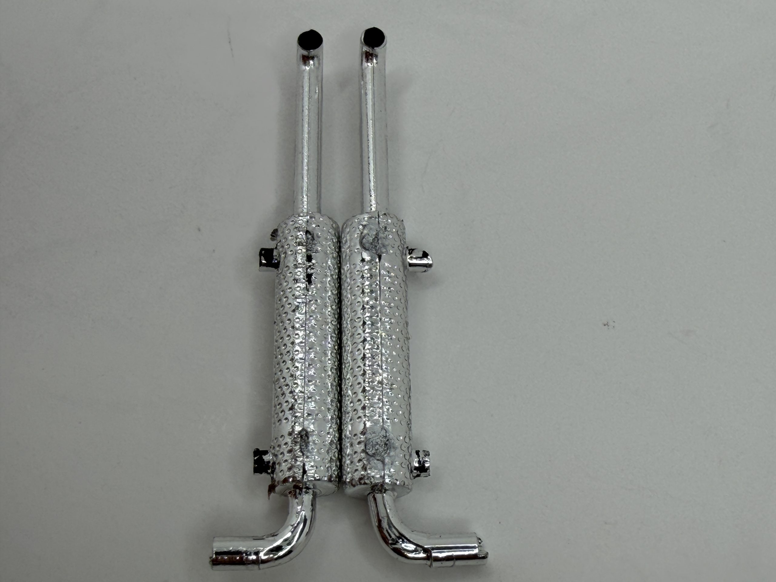 OEM DCP Kenworth W900L Round Muffler Turnout Exhaust – 1/64 Scale