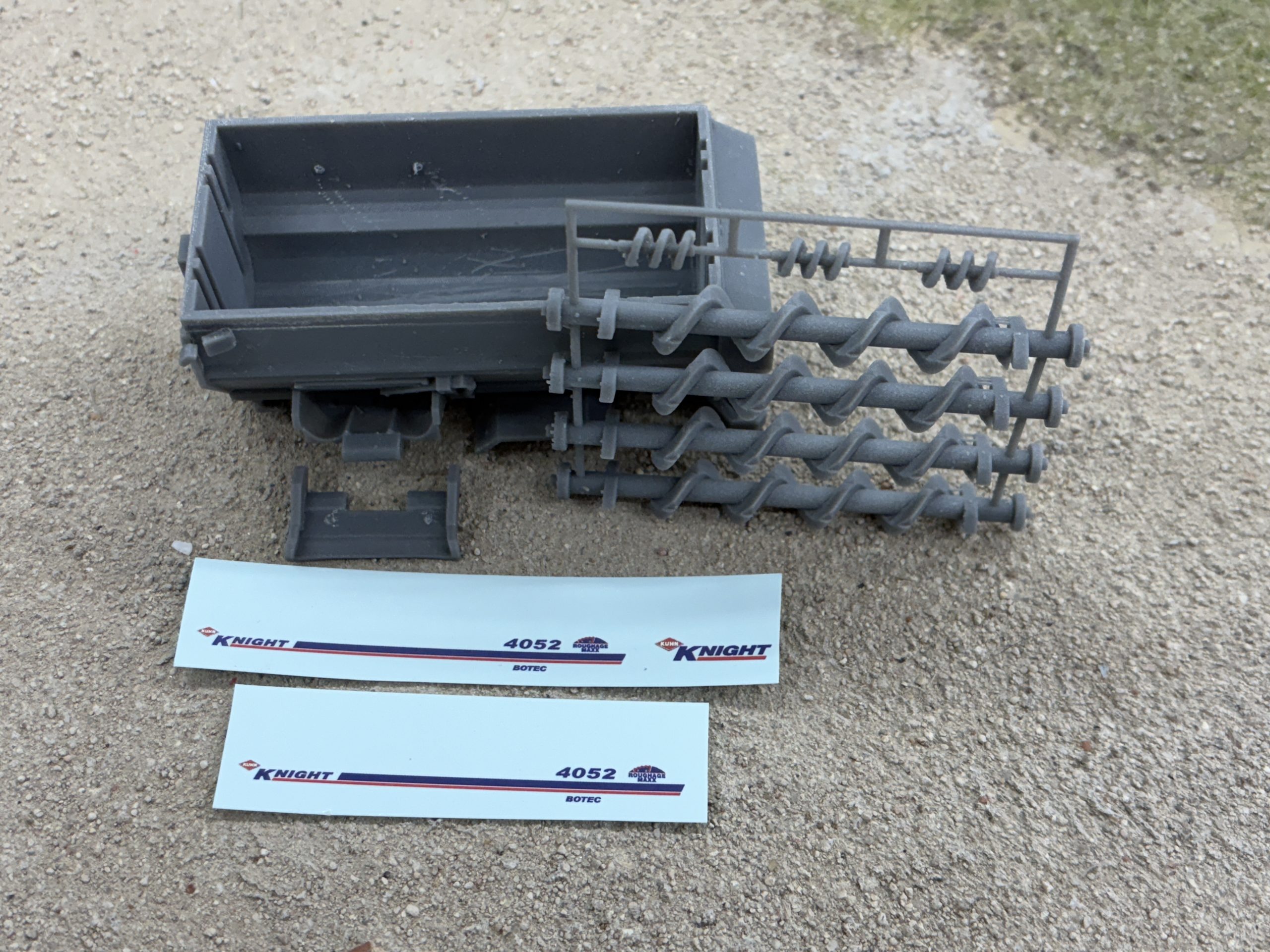 1/64 Scale Truck-Mounted Mixer – Kuhn Style (3D Printed)