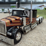 601803 DCP Flat Top Kenworth W900 CAB ONLY